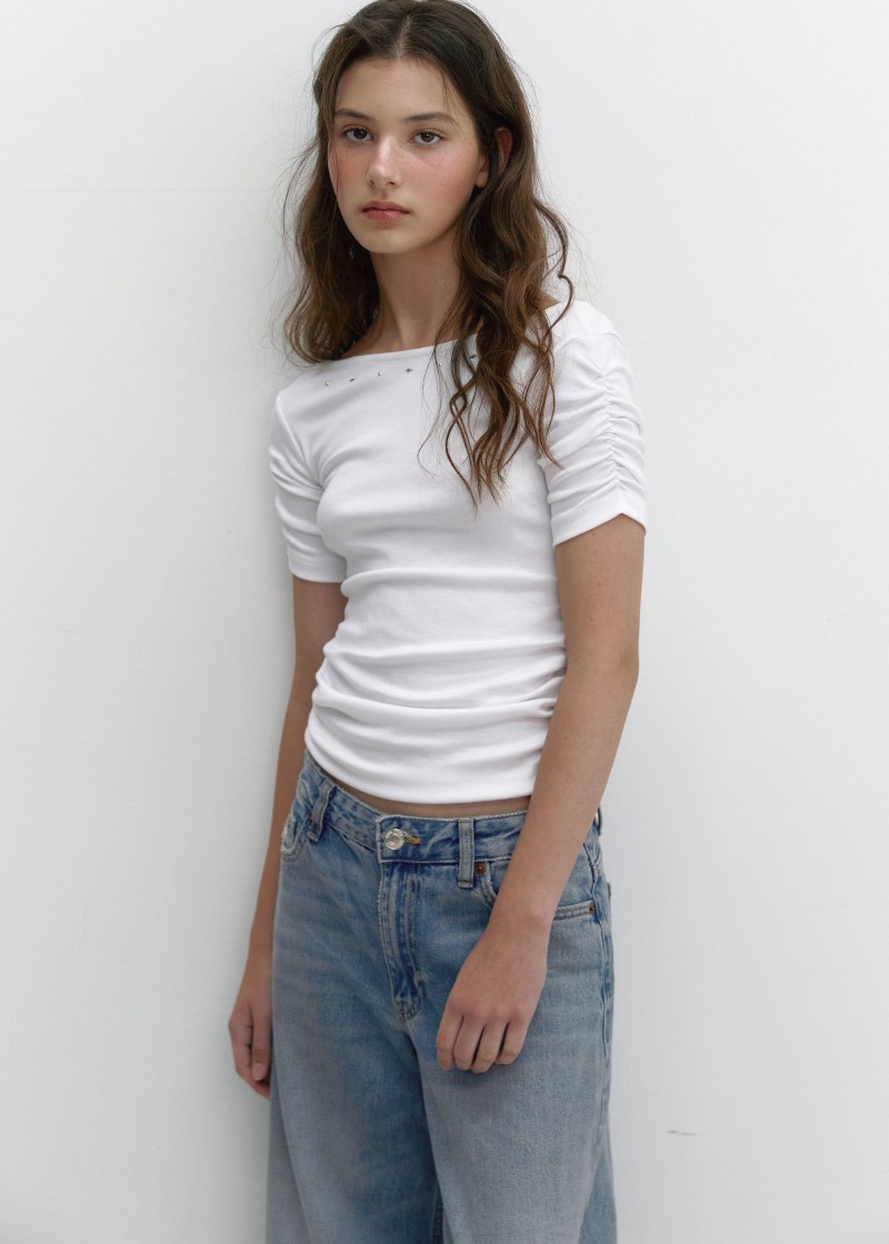 キュービックバックレスTシャツ (アイボリー)