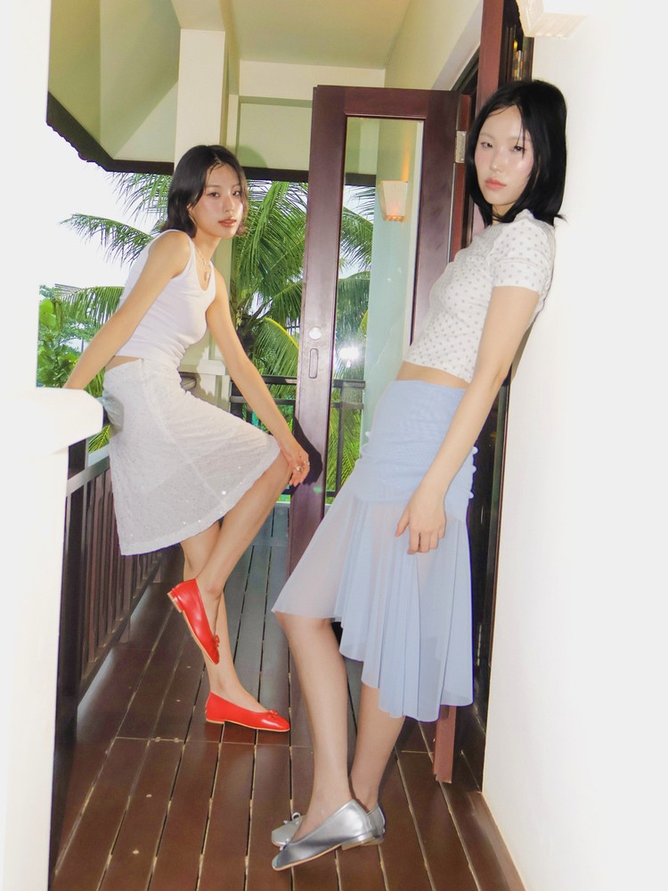MESH SHIRRING SKIRT (SKY BLUE)