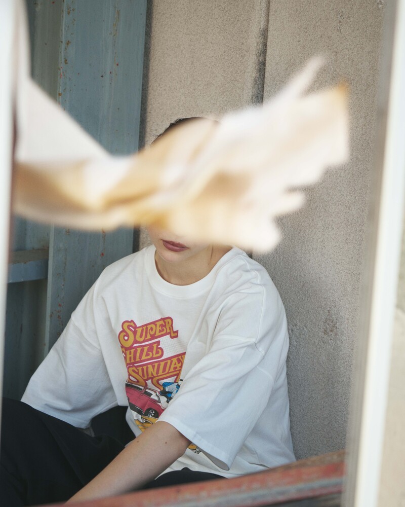 Chill Sunday Tee_White