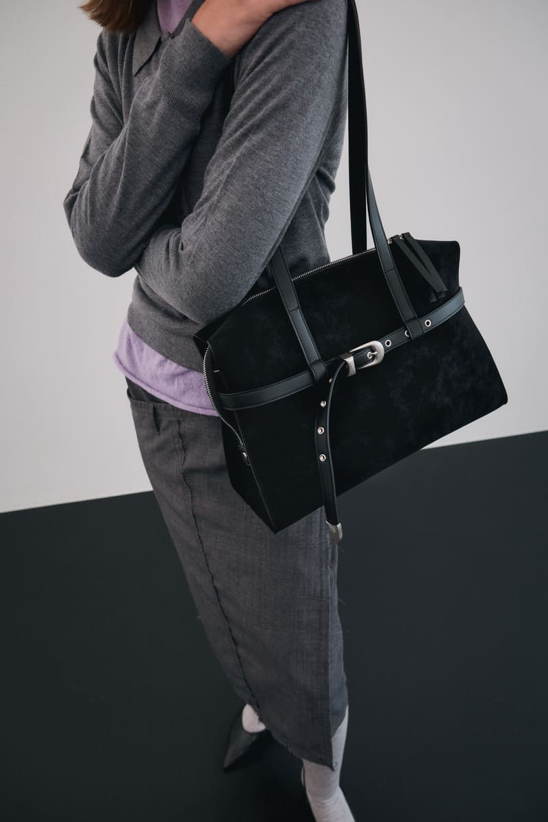 DUSTY BELT SHOULDER MEDIUM(BLACK TRUFFLE) 