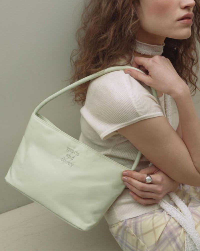 Near Flat Bag_Pistachio