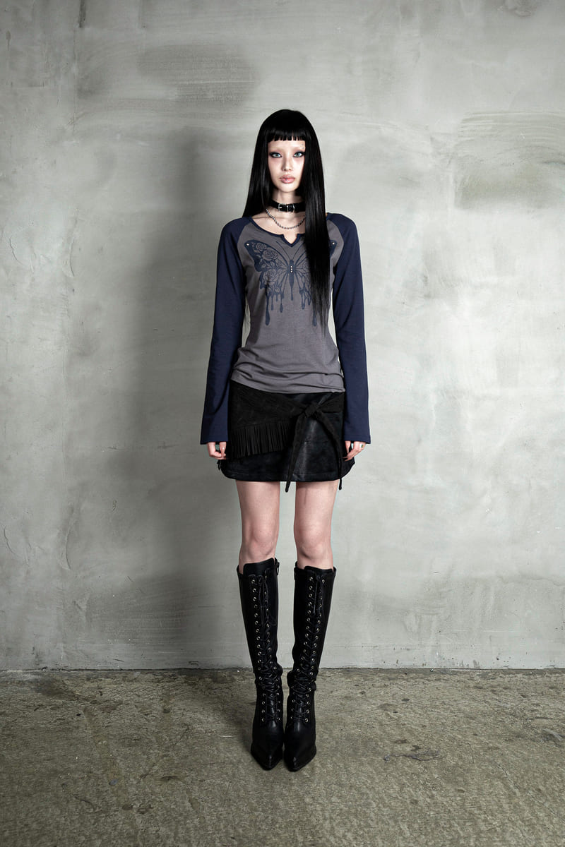 ローズバタフライラグランTシャツ #ネイビーグレー | Darling You Are Bad | HANA(ハナ) #3