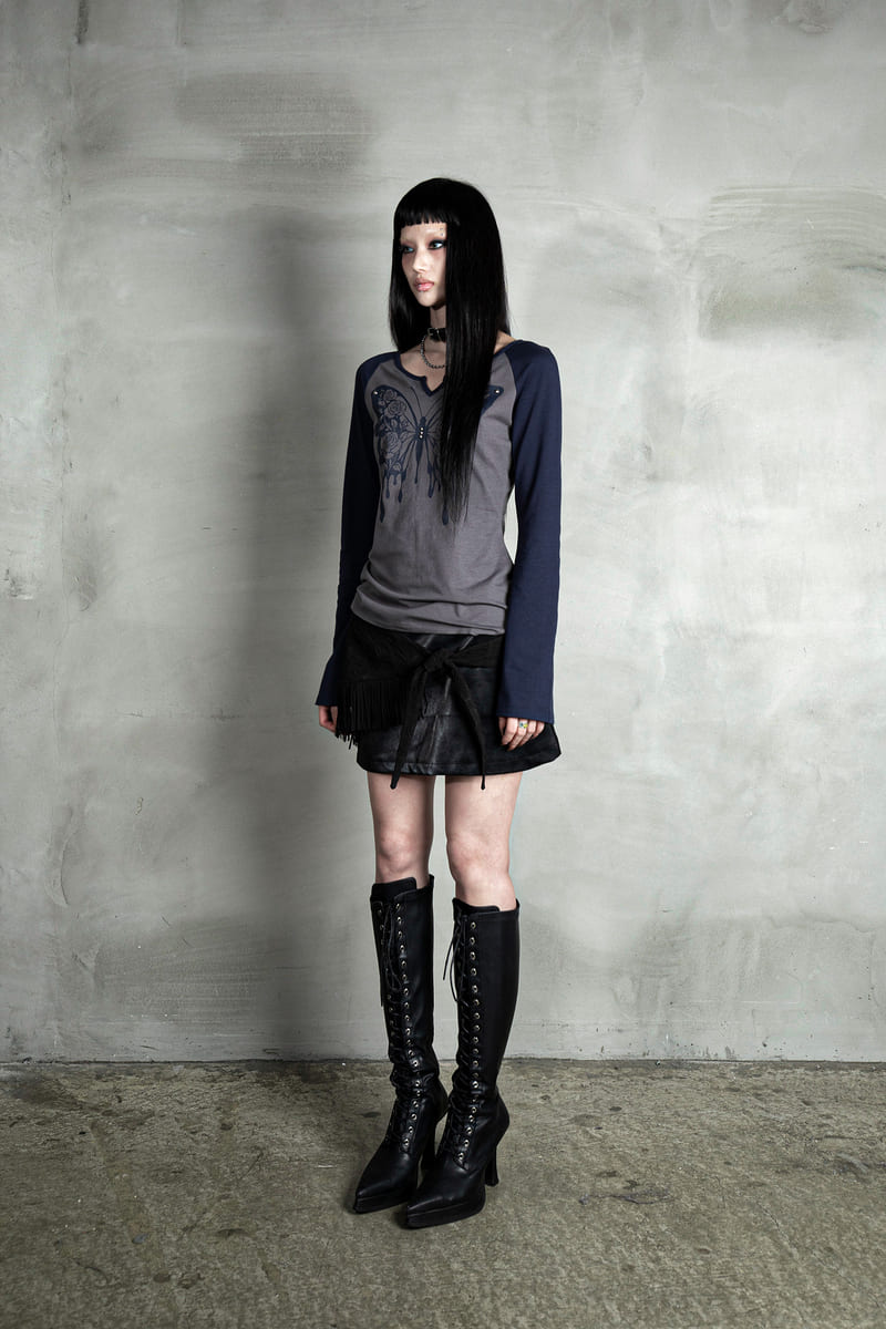 ローズバタフライラグランTシャツ #ネイビーグレー | Darling You Are Bad | HANA(ハナ) #4