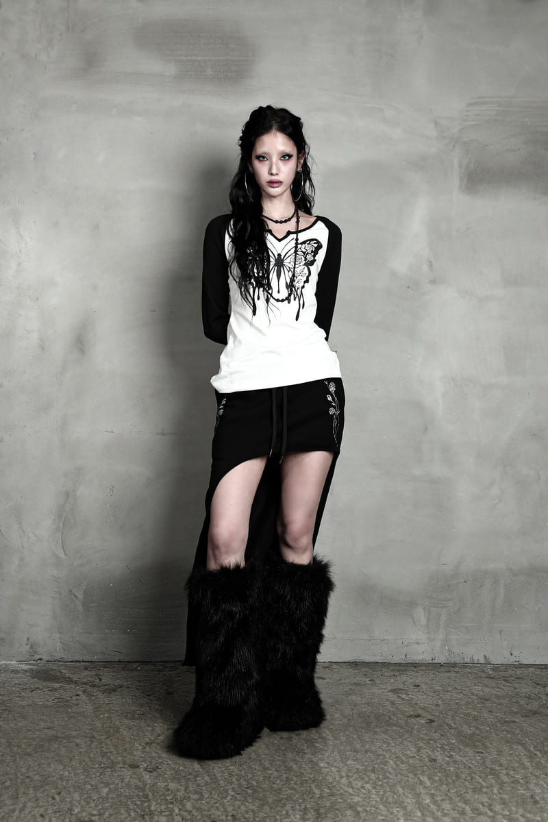 ローズバタフライラグランTシャツ #ブラックホワイト | Darling You Are Bad | HANA(ハナ) #6