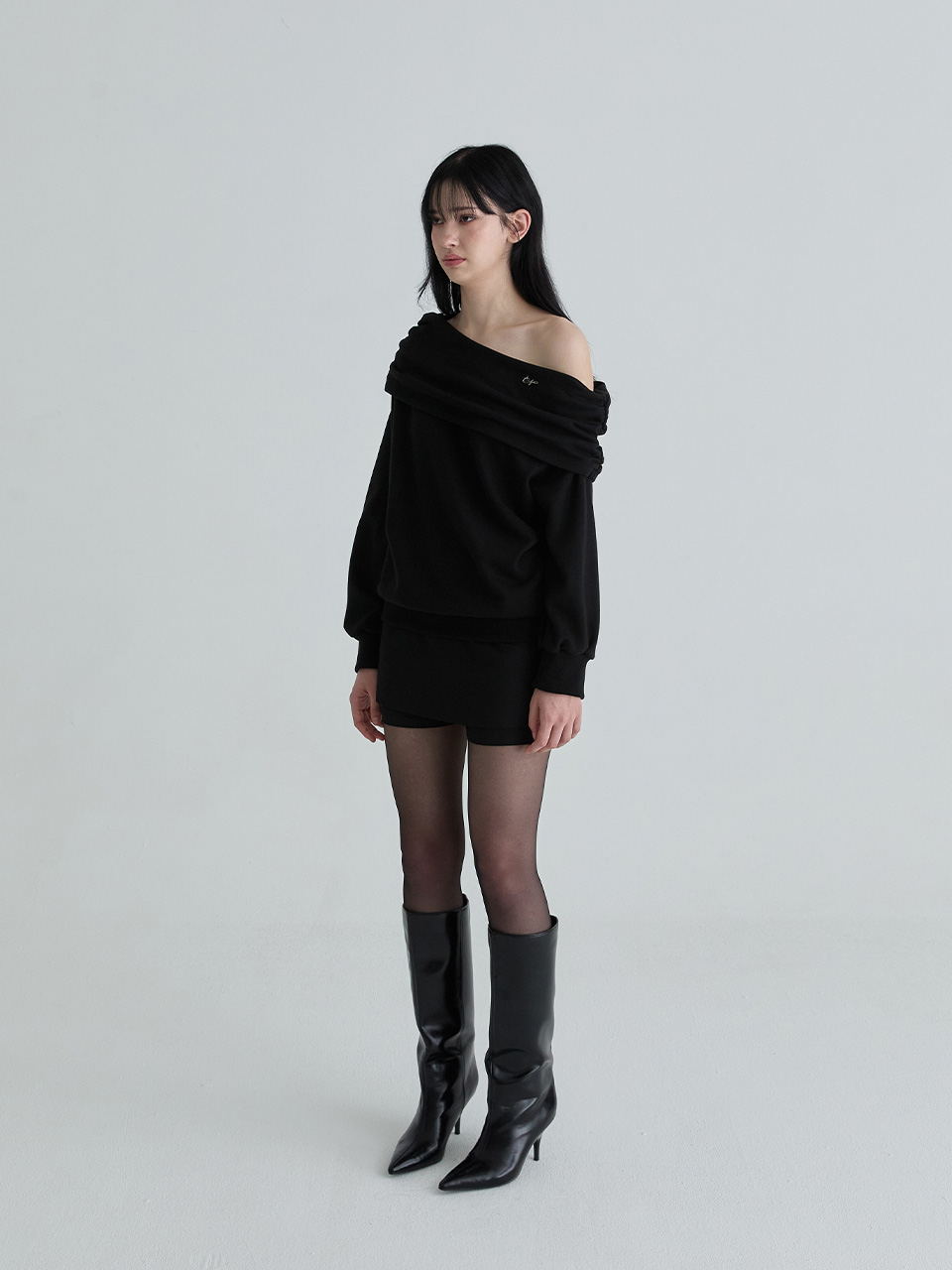 ドレープシンボルスウェットシャツ（ブラック） | Not your rose | HANA(ハナ) #6