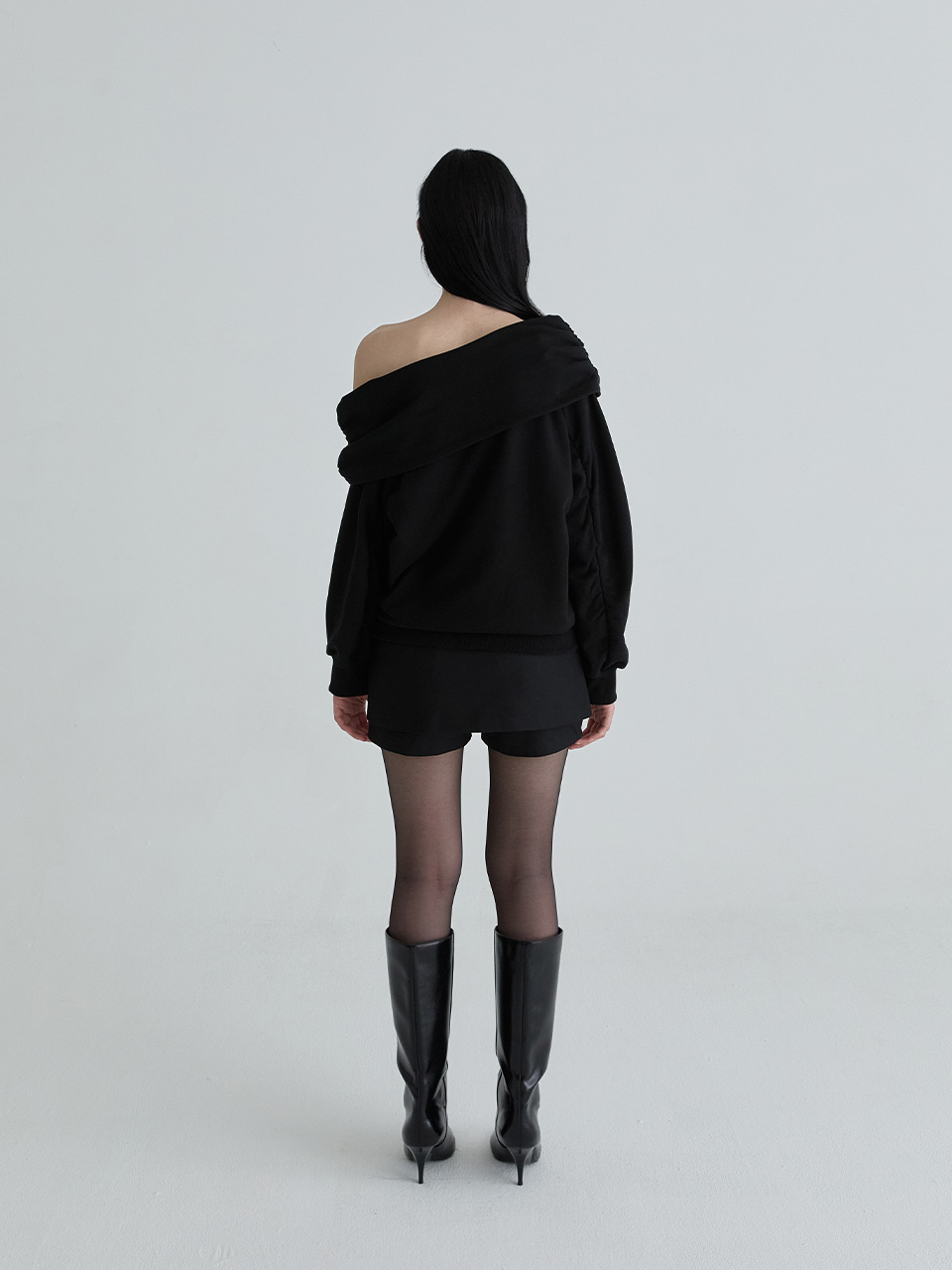 ドレープシンボルスウェットシャツ（ブラック） | Not your rose | HANA(ハナ) #7