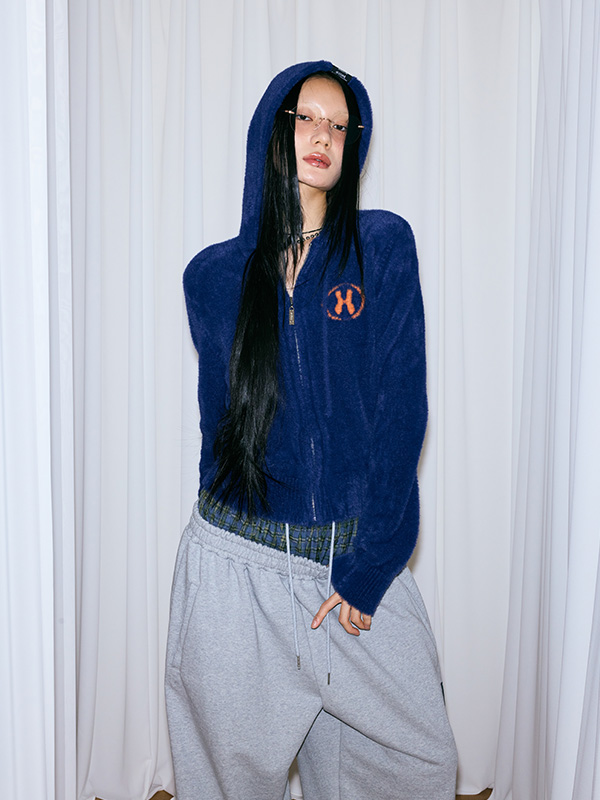 ホテルファーニット ジップアップ_ブルー | THE MYSTERIOUS HOTEL | HANA(ハナ) #4