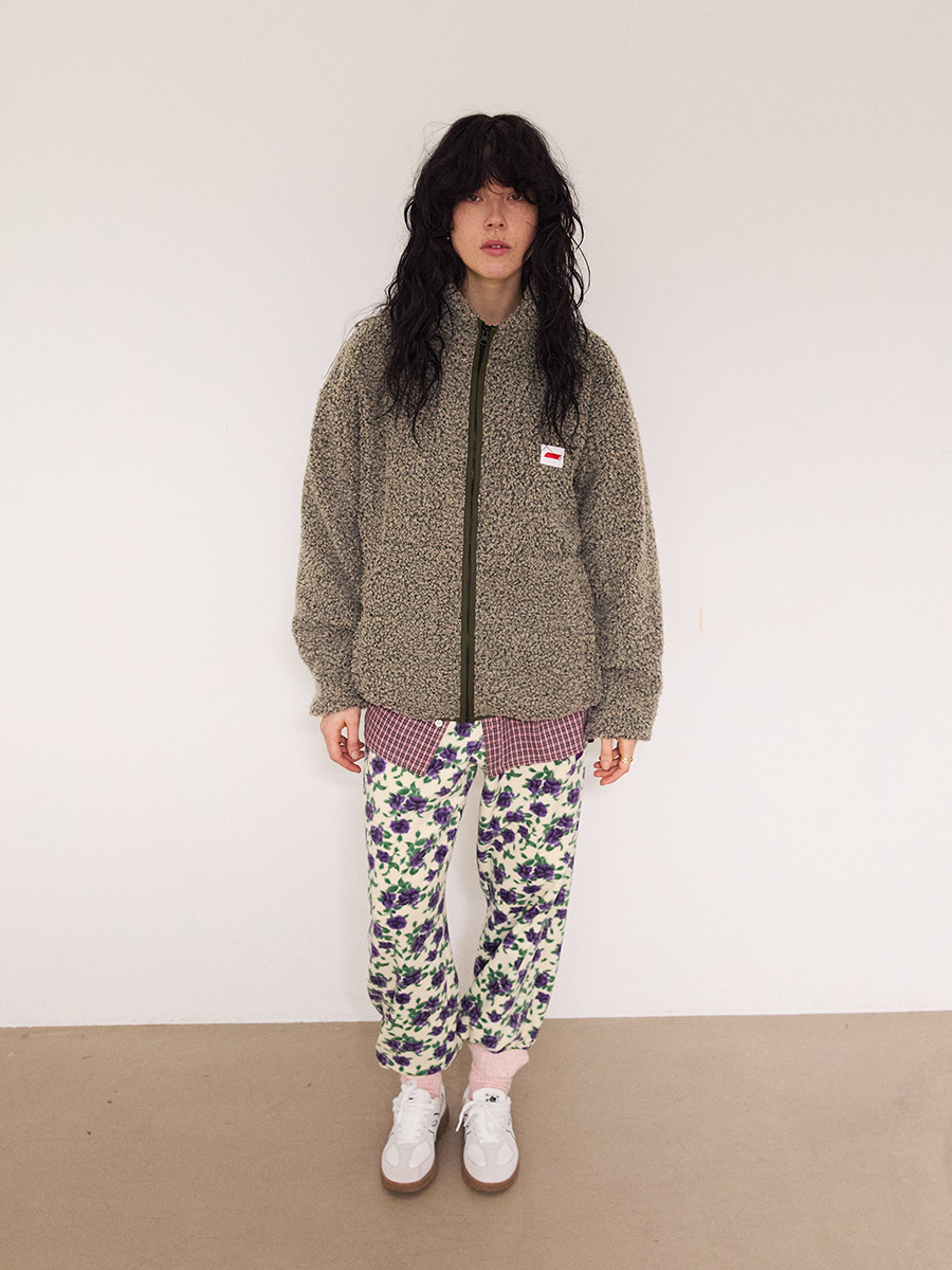 NEWシンボルフリースジップアップジャケット_ディープアイボリー | XOXOGOODBOY | HANA(ハナ) #3