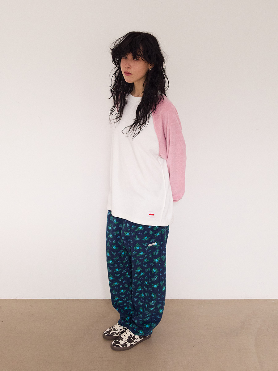 フラワーフリーススウェットパンツ_ネイビー | XOXOGOODBOY | HANA(ハナ) #13