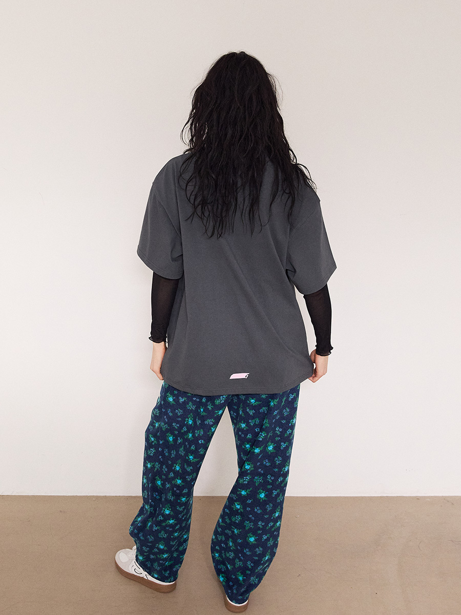 ファインドGoodboy Tシャツ_チャコール | XOXOGOODBOY | HANA(ハナ) #5