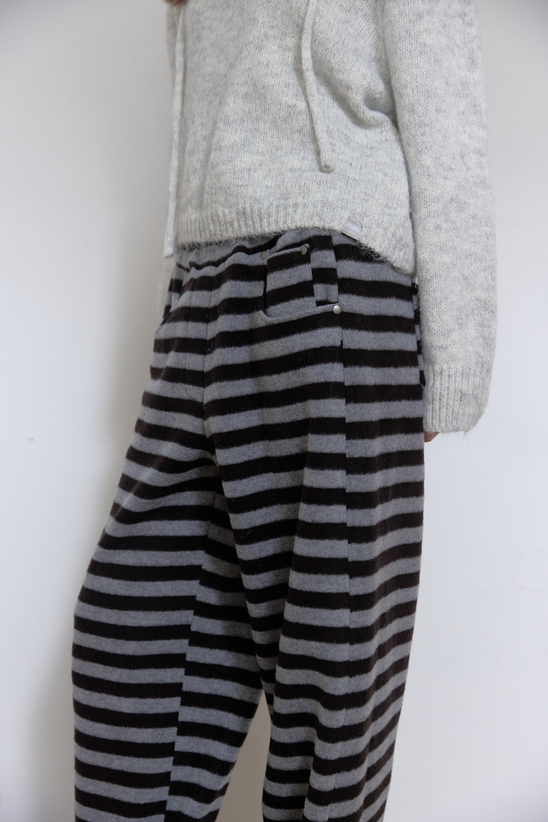 ソフトカーブパンツ (ストライプ) | ASURA | HANA(ハナ) #10