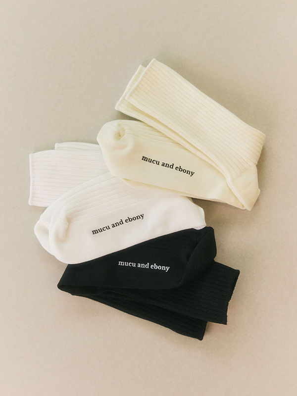 ロゴニットコットンソックス_3 Color | mucu and ebony | HANA(ハナ) #2