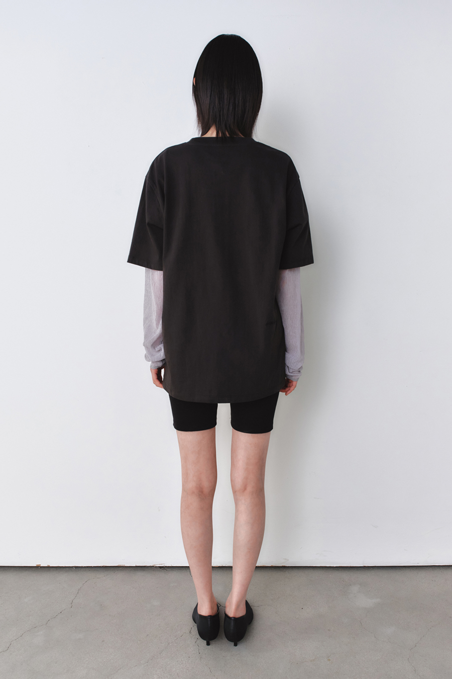 ウォーターカラーオーバーサイズTシャツ ウォッシュドブラック | INSILENCE | HANA(ハナ) #4