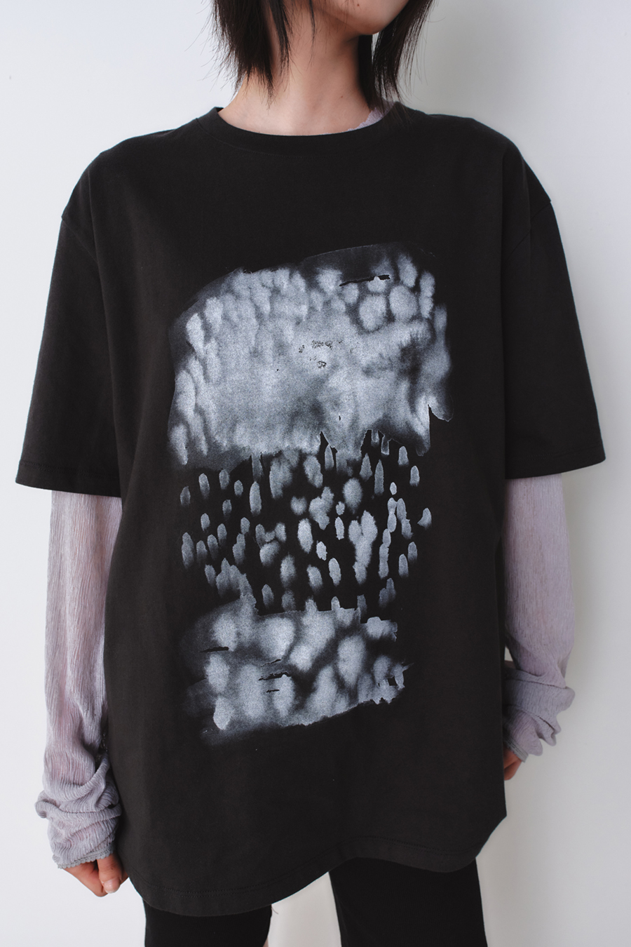 ウォーターカラーオーバーサイズTシャツ ウォッシュドブラック | INSILENCE | HANA(ハナ) #6