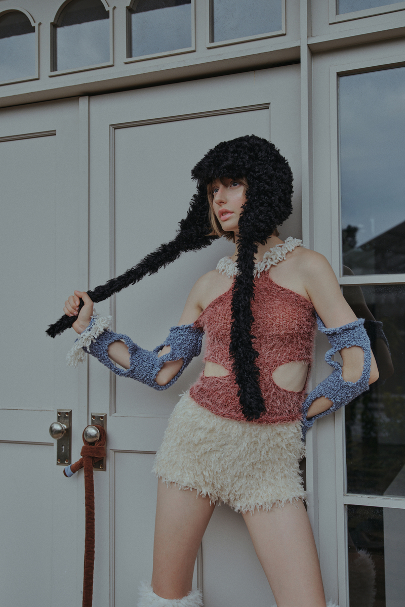 ノットイヤーフラップハット（ファーリーブラック） | POESIE DAME | HANA(ハナ) #3