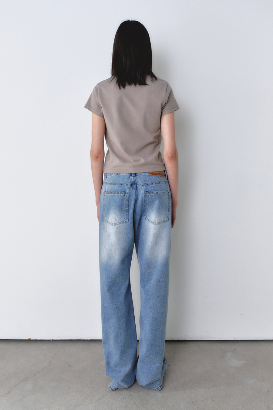 ドローイング フィット Tシャツ アッシュブラウン | INSILENCE | HANA(ハナ) #4