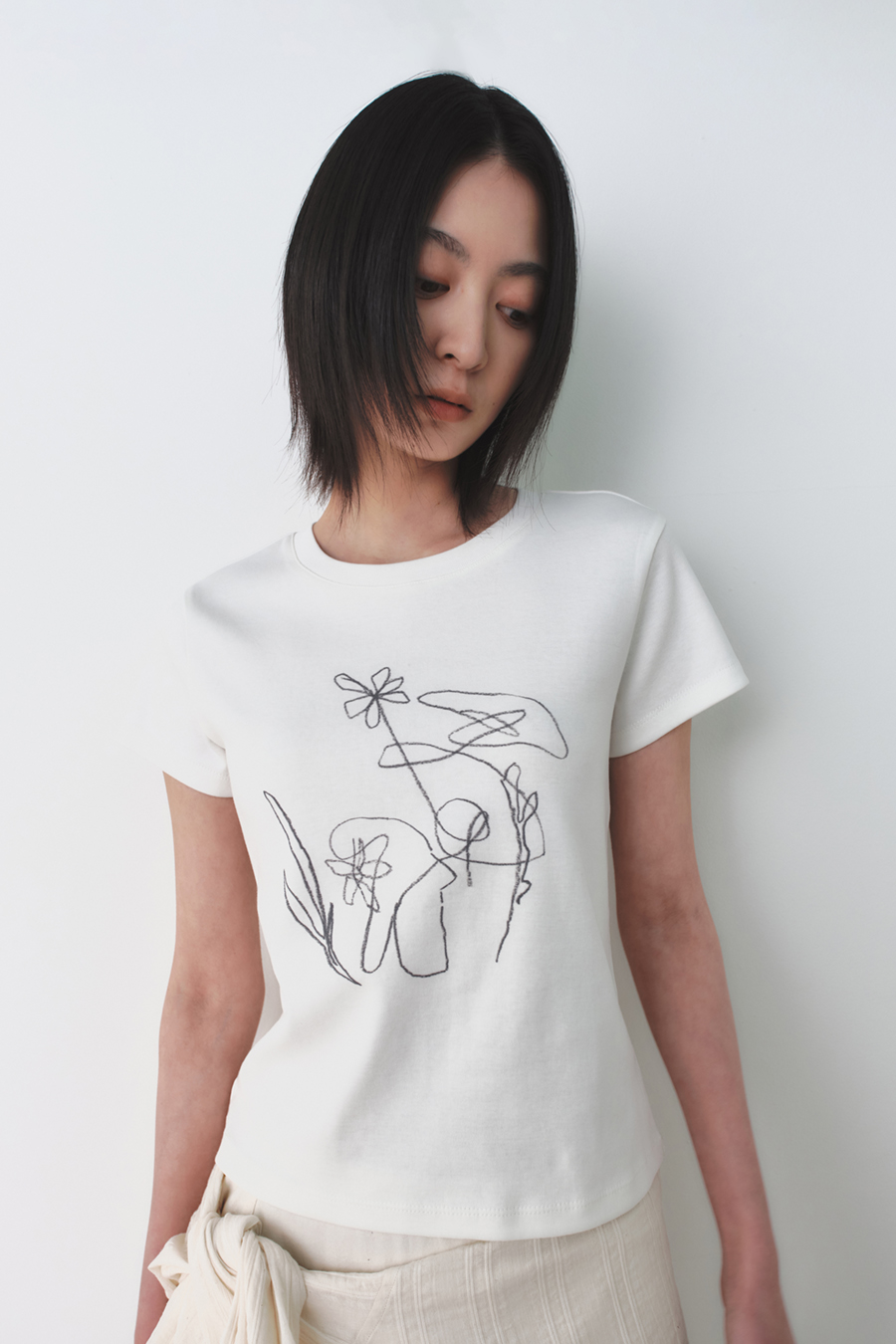 ドローイング フィット Tシャツ ホワイト | INSILENCE | HANA(ハナ) #6