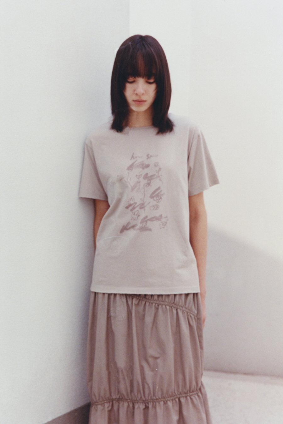 ヴィンテージ スケッチ Tシャツ ベージュ | INSILENCE | HANA(ハナ) #2