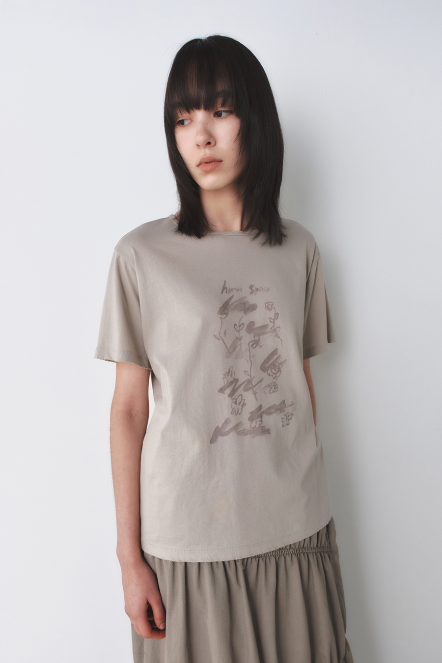 ヴィンテージ スケッチ Tシャツ ベージュ | INSILENCE | HANA(ハナ) #5
