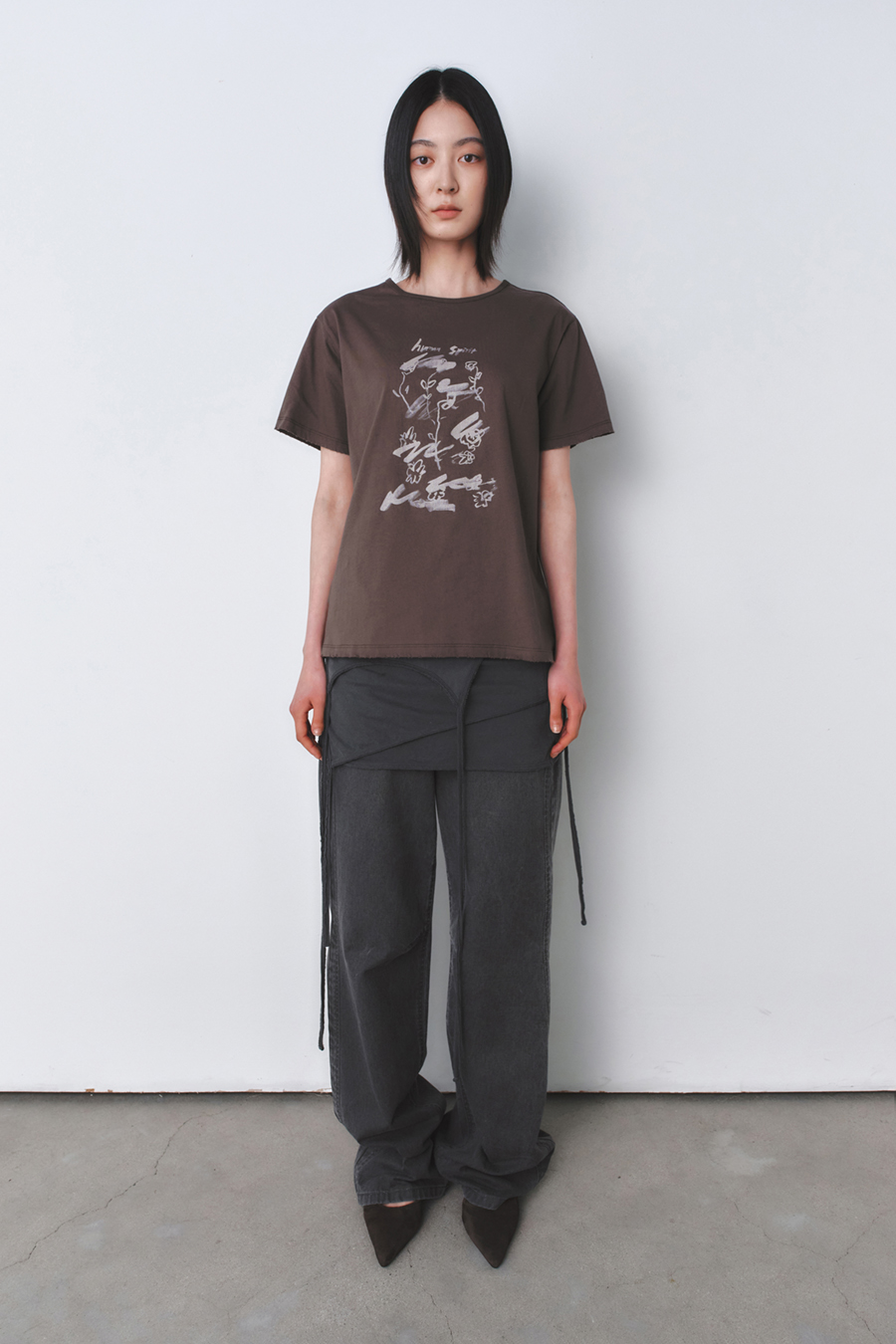 ヴィンテージ スケッチ Tシャツ ブラウン | INSILENCE | HANA(ハナ) #3