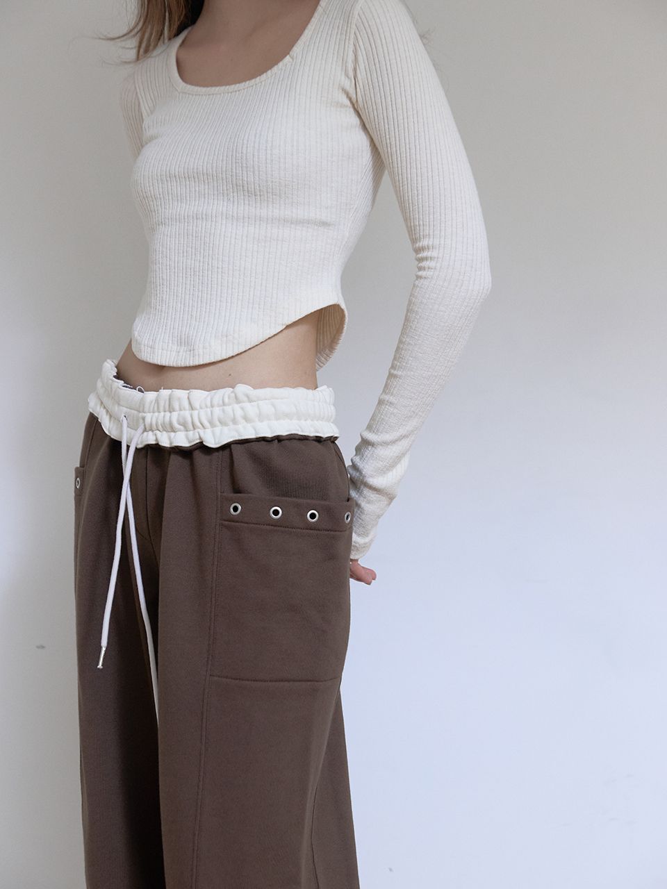 フリースカラーフリップスウェットパンツ (ブラウン) | ASURA | HANA(ハナ) #5