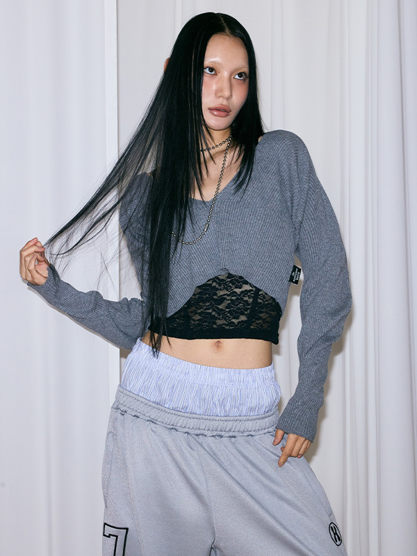 Vネック レイヤードニット | THE MYSTERIOUS HOTEL | HANA(ハナ) #3