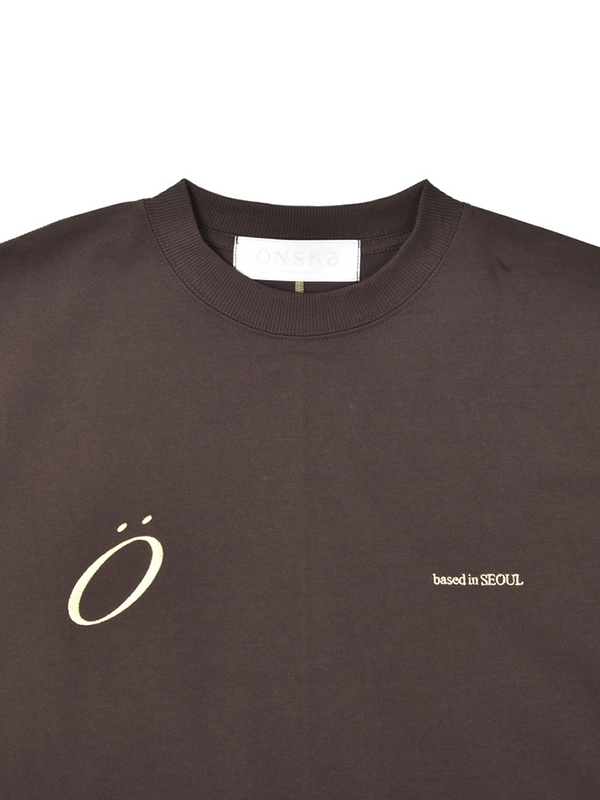 ロゴボクシーシャツ（ブラウン） | ONSKA | HANA(ハナ) #16