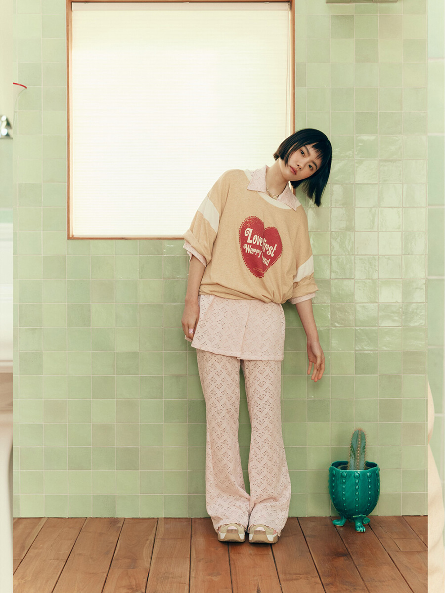 ラブファースト Tシャツ | minjiena | HANA(ハナ) #20