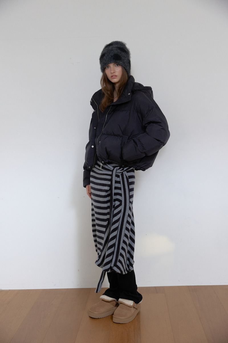 クラウドダックダウン（ブラック） | ASURA | HANA(ハナ) #13