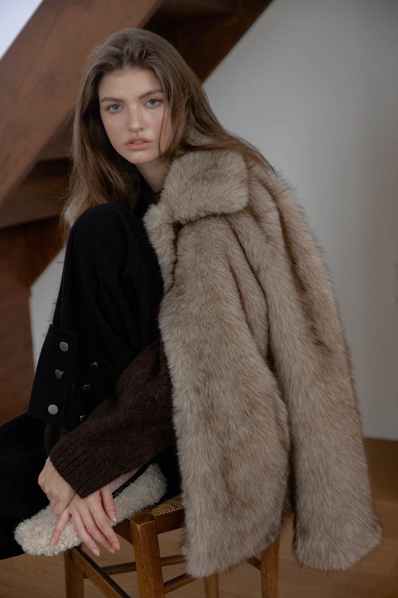 フォックス ミディ ファー ジャケット (ベージュ) | ASURA | HANA(ハナ) #15