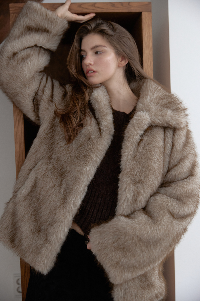 フォックス ミディ ファー ジャケット (ベージュ) | ASURA | HANA(ハナ) #16