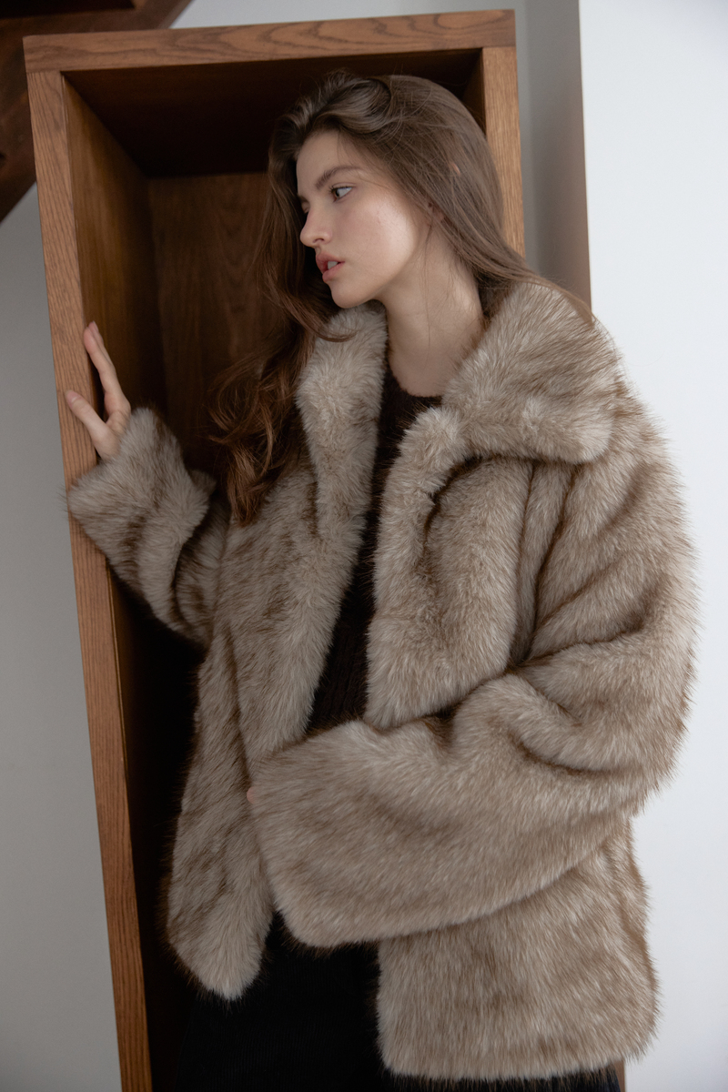フォックス ミディ ファー ジャケット (ベージュ) | ASURA | HANA(ハナ) #18