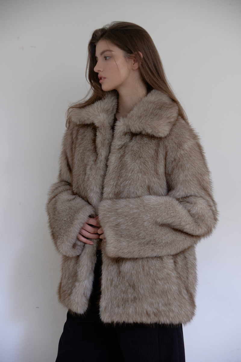 フォックス ミディ ファー ジャケット (ベージュ) | ASURA | HANA(ハナ) #9