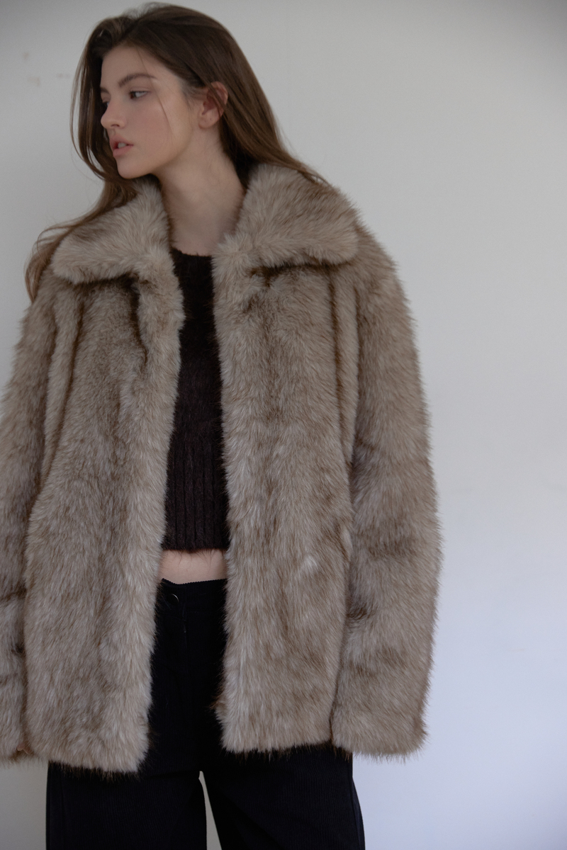 フォックス ミディ ファー ジャケット (ベージュ) | ASURA | HANA(ハナ) #10