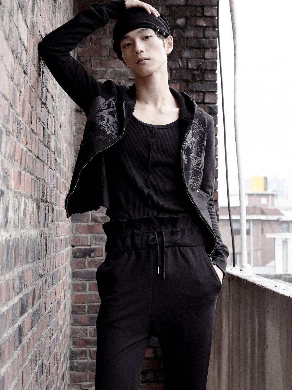 セレスティアルペイント フーディー ジップアップ_[ブラック] | LECYTO | HANA(ハナ) #8