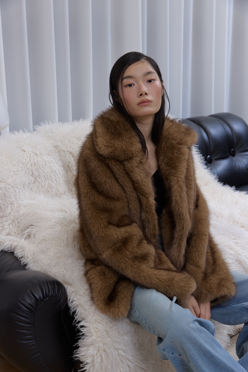 フォックス ミディ ファー ジャケット (ブラウン) | ASURA | HANA(ハナ)
