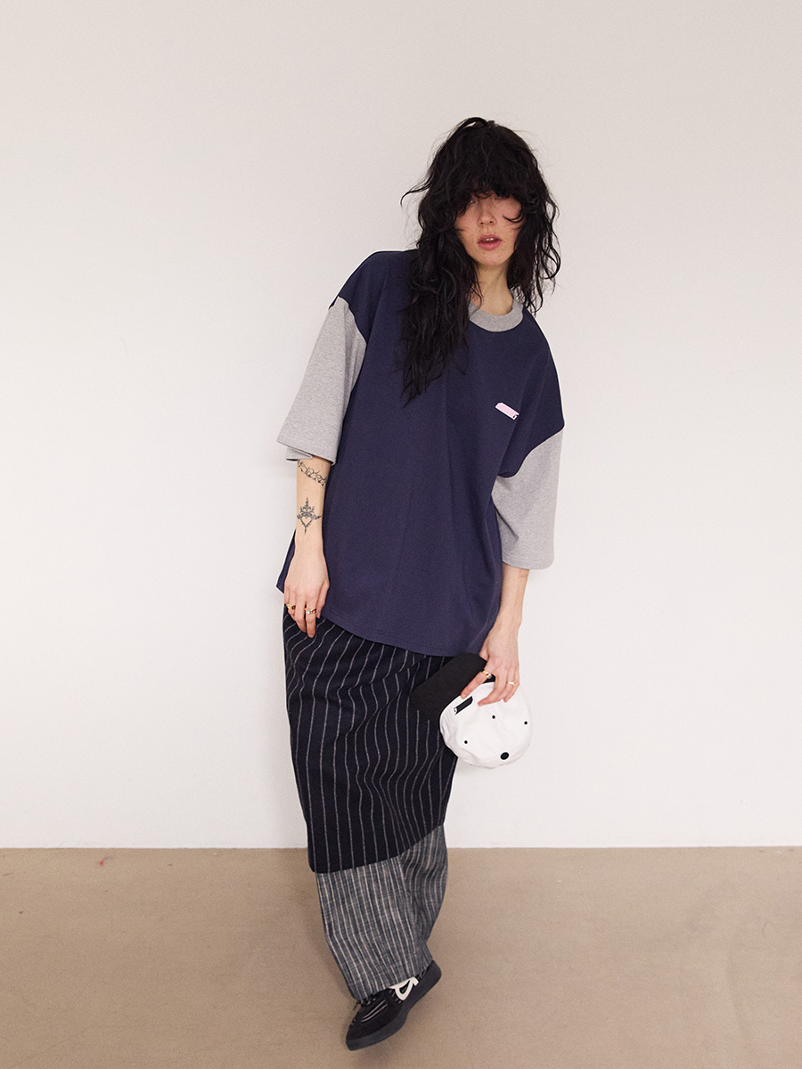 オーバーサイズコントラストTシャツ_ネイビー-グレー | XOXOGOODBOY | HANA(ハナ) #9