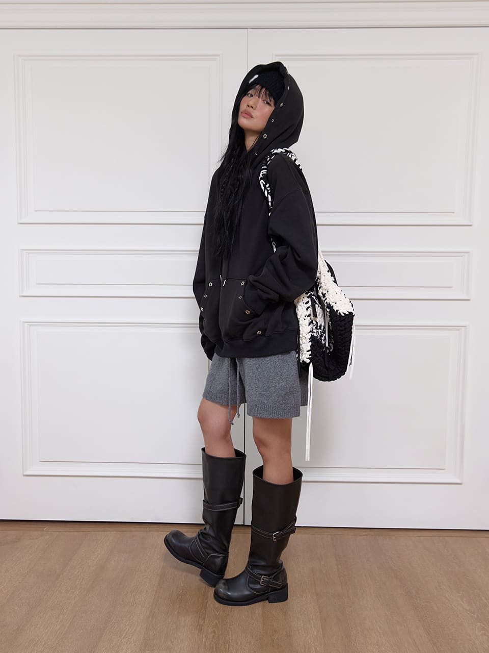 フラワーアイレットフーディー - ブラック | MEENDERI | HANA(ハナ) #10