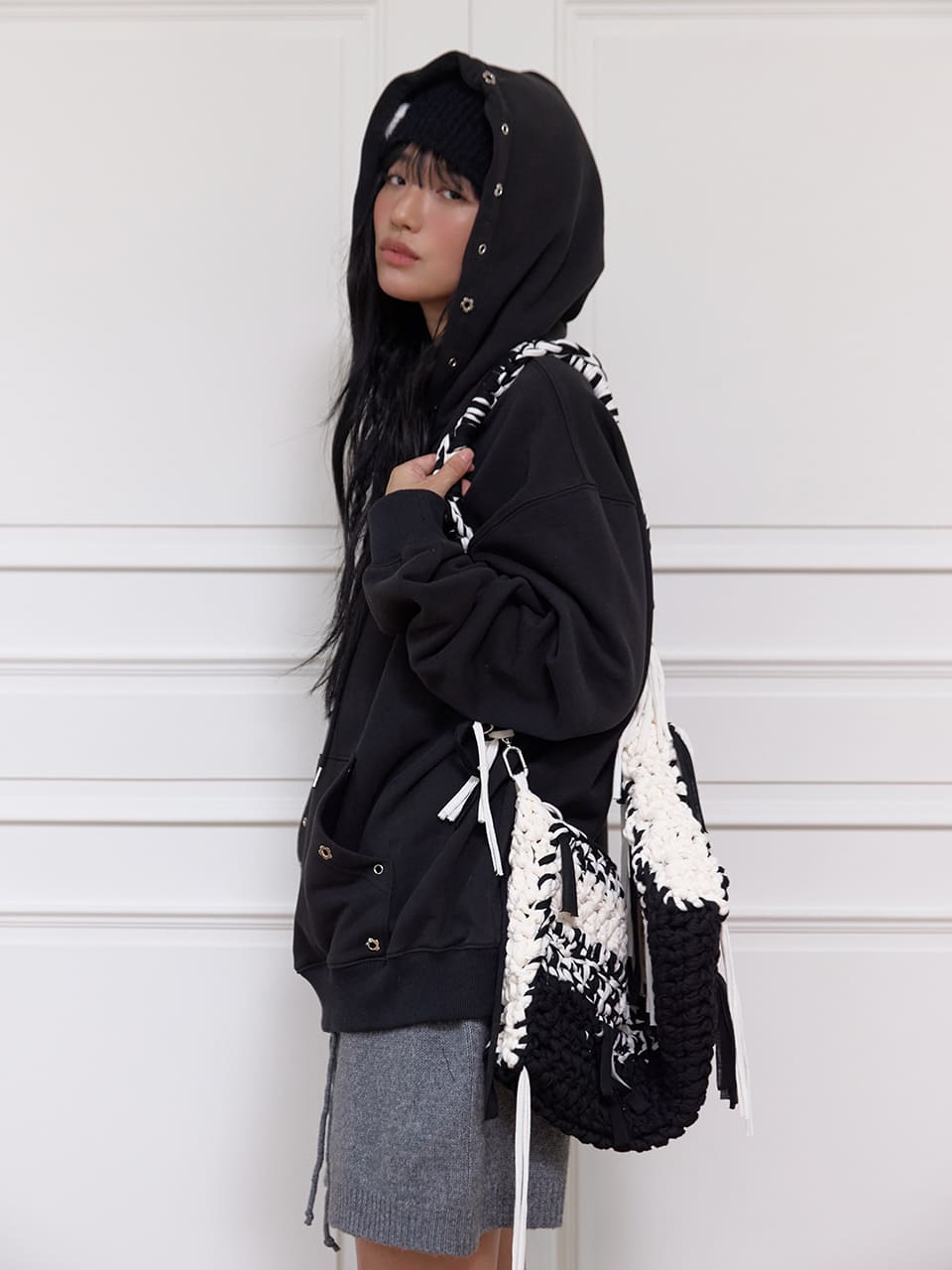 フラワーアイレットフーディー - ブラック | MEENDERI | HANA(ハナ) #6