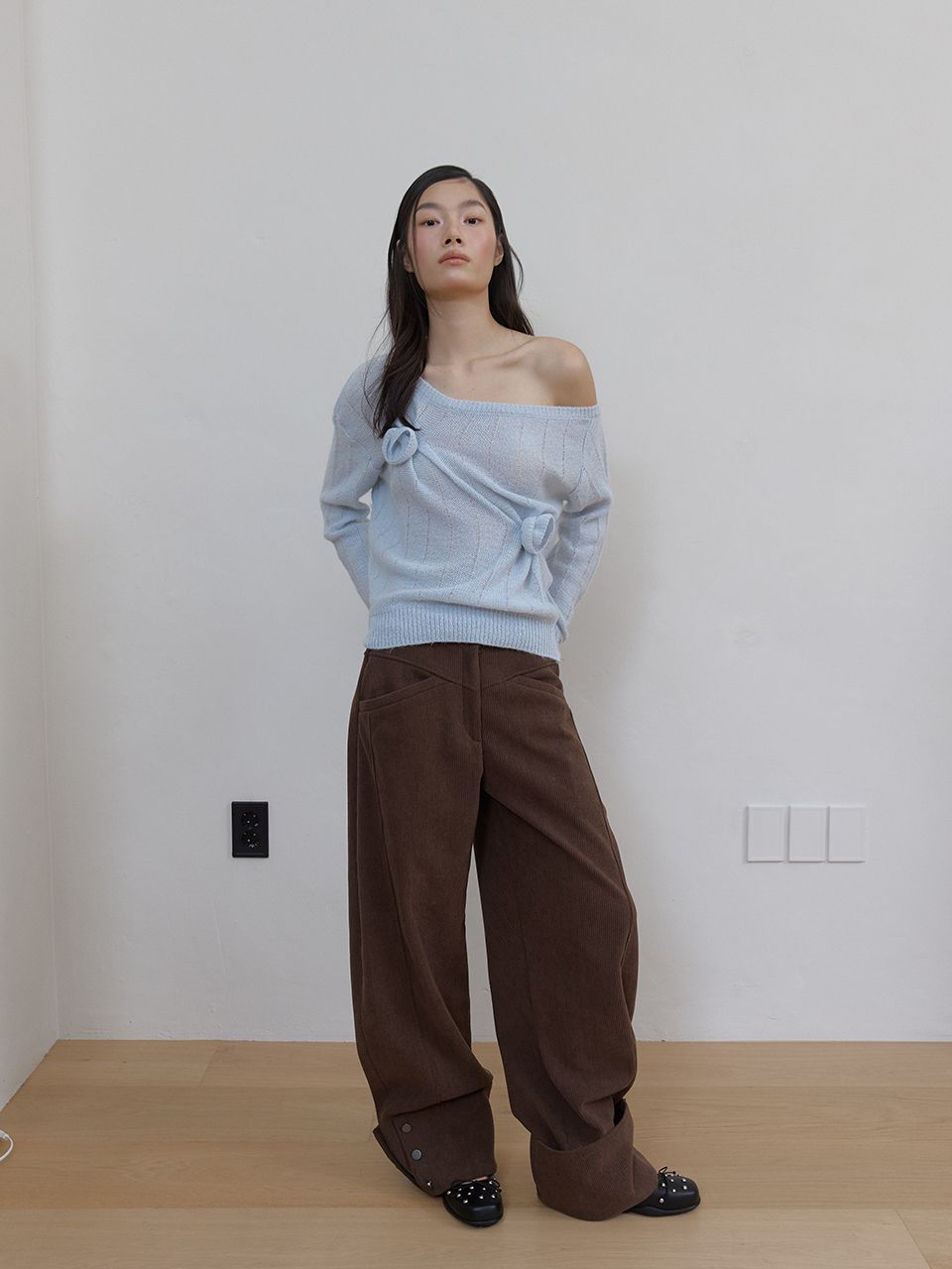 ローズブローチワンショルダーニット (スカイブルー) | ASURA | HANA(ハナ) #5