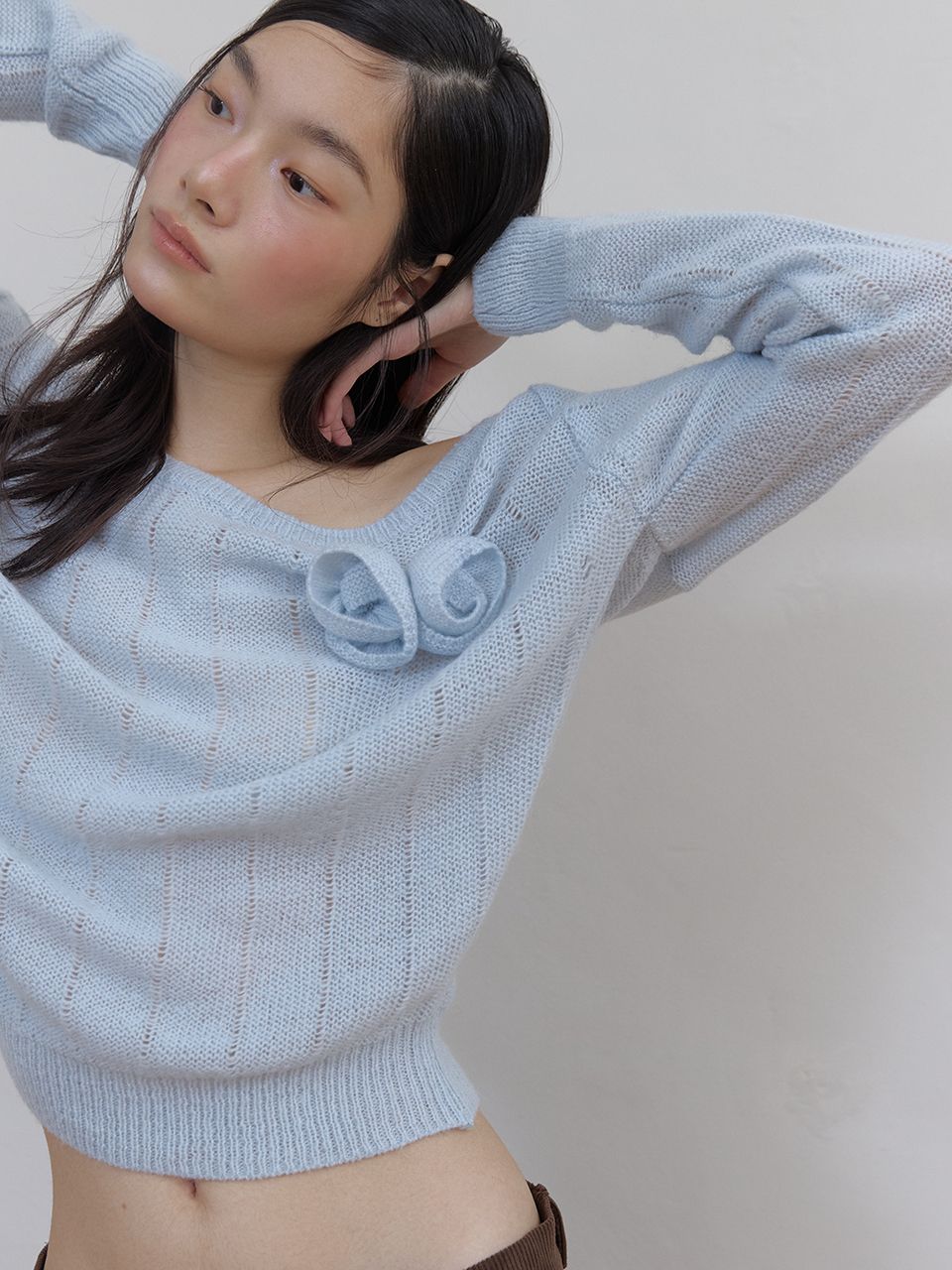 ローズブローチワンショルダーニット (スカイブルー) | ASURA | HANA(ハナ) #10