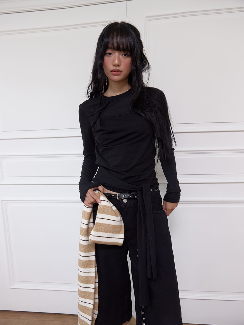 ツイストシアータイドトップ - ブラック | MEENDERI | HANA(ハナ) #12