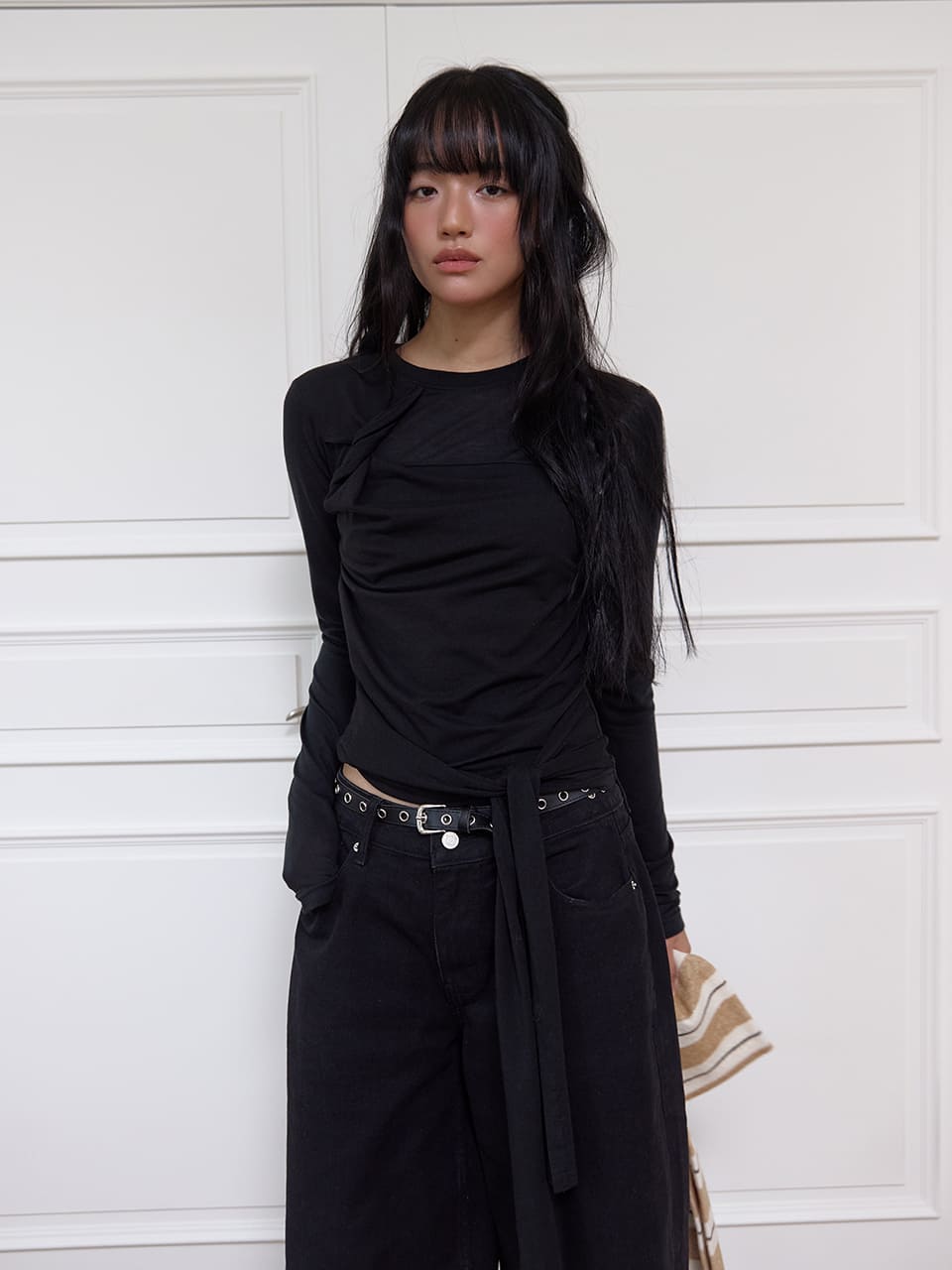 ツイストシアータイドトップ - ブラック | MEENDERI | HANA(ハナ) #10