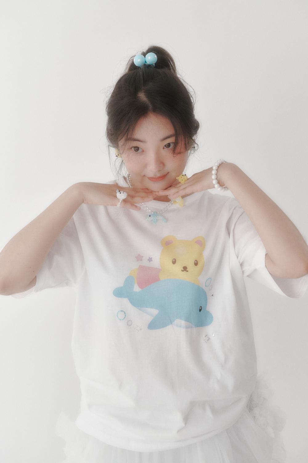[X YOUNGART] JINI ドルフィンライド キュービック Tシャツ | Swingset | HANA(ハナ) #5