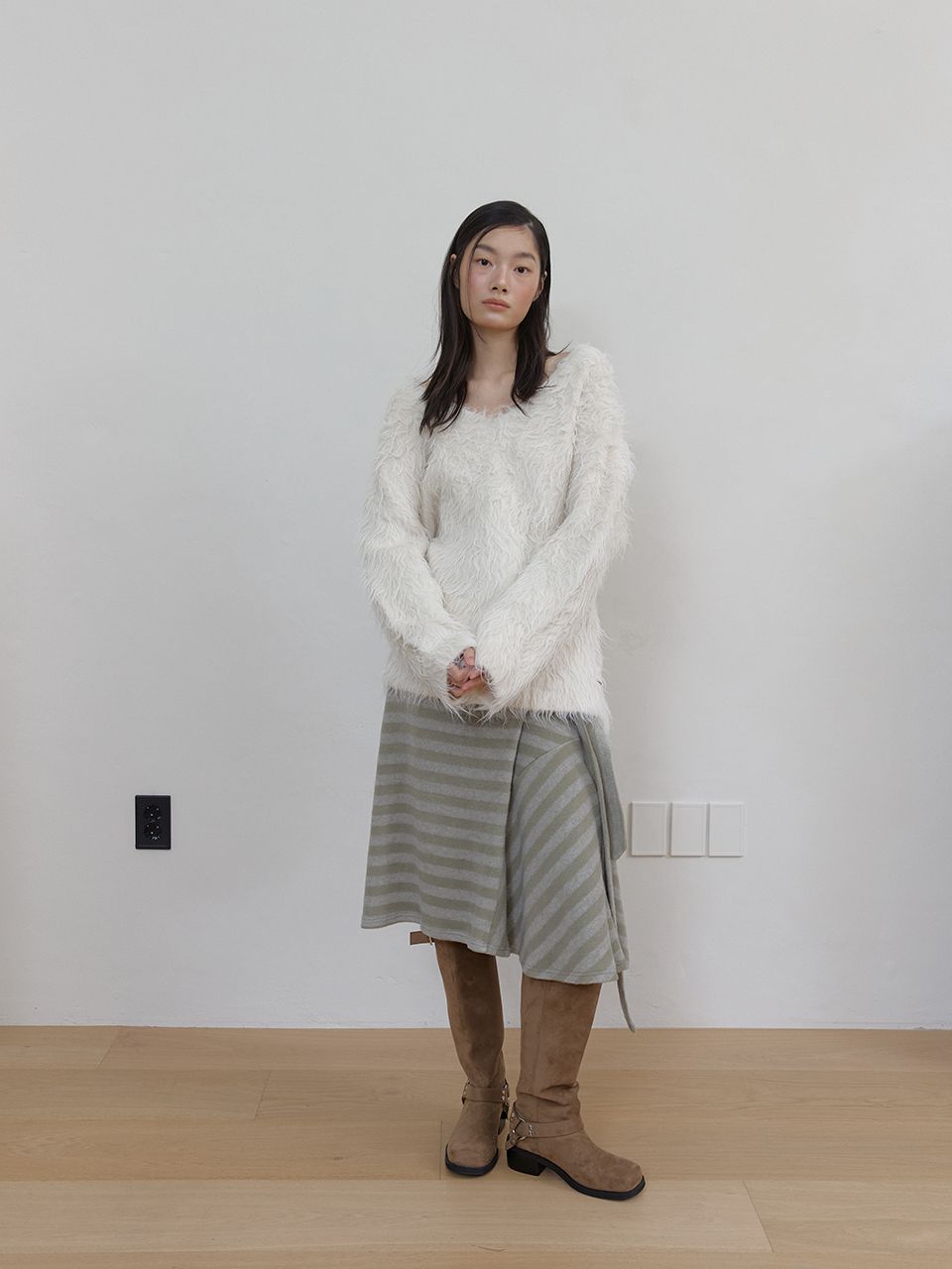 ウールヘアリーブラシVセーター (アイボリー) | ASURA | HANA(ハナ) #4