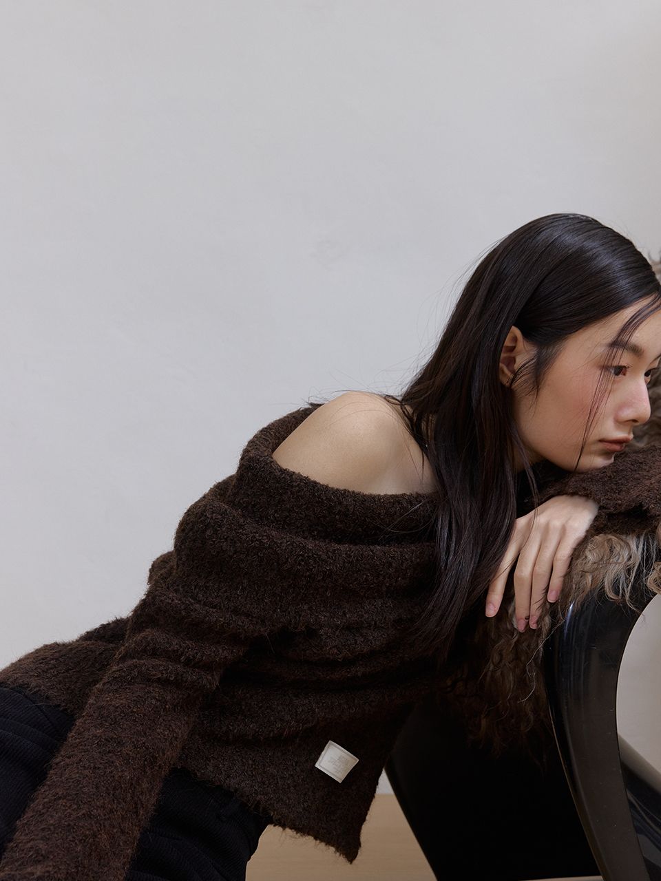 コージーウールオフショルダーニット（ブラウン） | ASURA | HANA(ハナ) #13