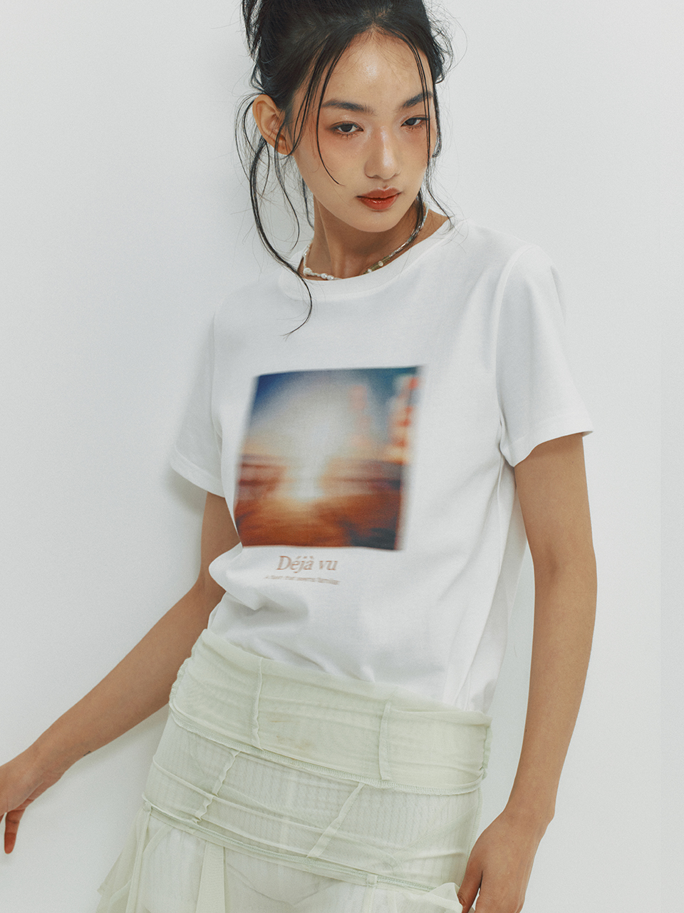 DÉJÀ VU Tシャツ - ホワイト | MEENDERI | HANA(ハナ) #5