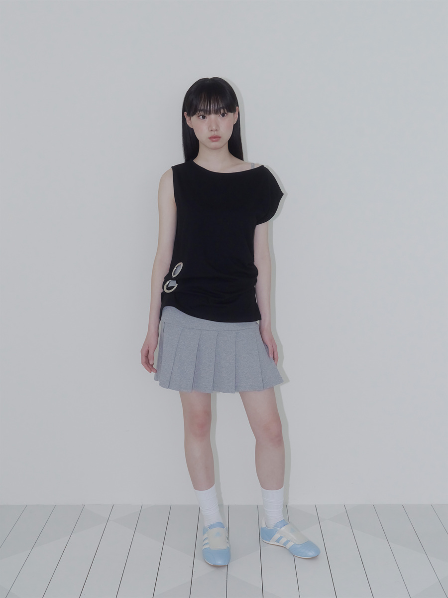 アイレットルーズノースリーブ（ブラック） | ONSKA | HANA(ハナ) #7