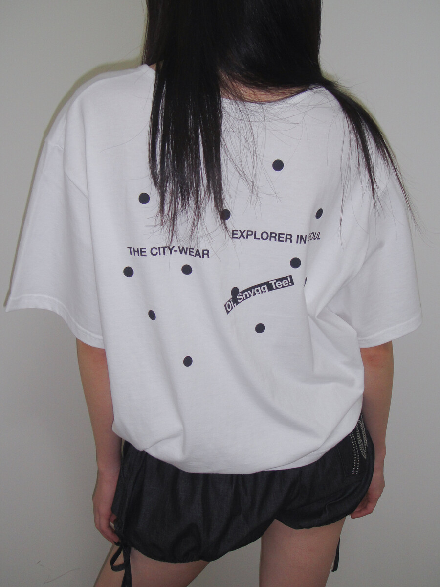 ドットシグネチャーTシャツ（ホワイト） | ONSKA | HANA(ハナ) #9
