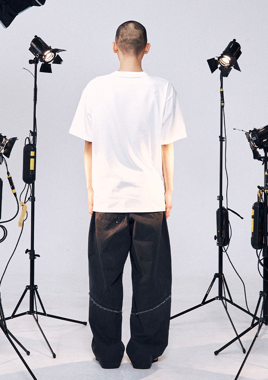 OGシールドグラフィックショートスリーブTシャツ-ホワイト | OFFGRID | HANA(ハナ) #10